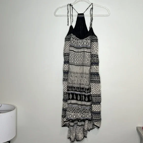 American eagle black and white multi pattern maxi dress high low hem American eagle black and white multi pattern maxi dress high low hem